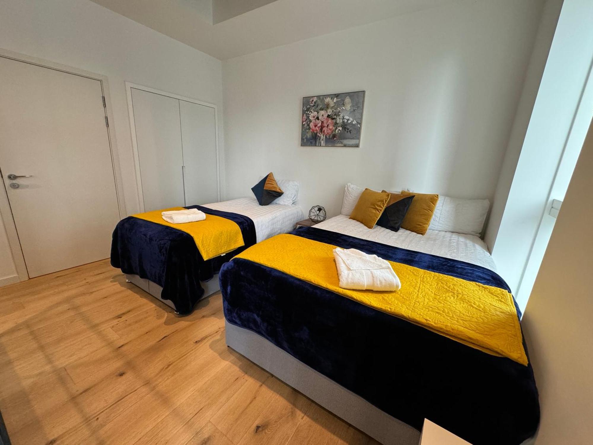 London Luxury Flat With Balcony, River View, O2 Arena, Excel, Canary Wharf, Station Lejlighed Eksteriør billede