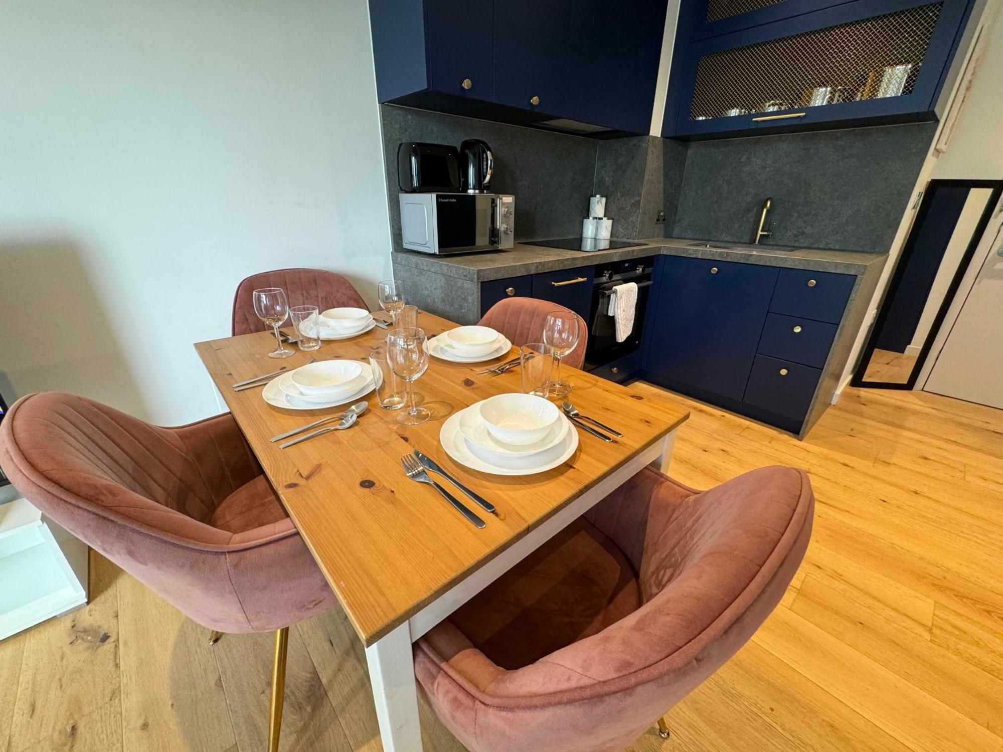 London Luxury Flat With Balcony, River View, O2 Arena, Excel, Canary Wharf, Station Lejlighed Eksteriør billede