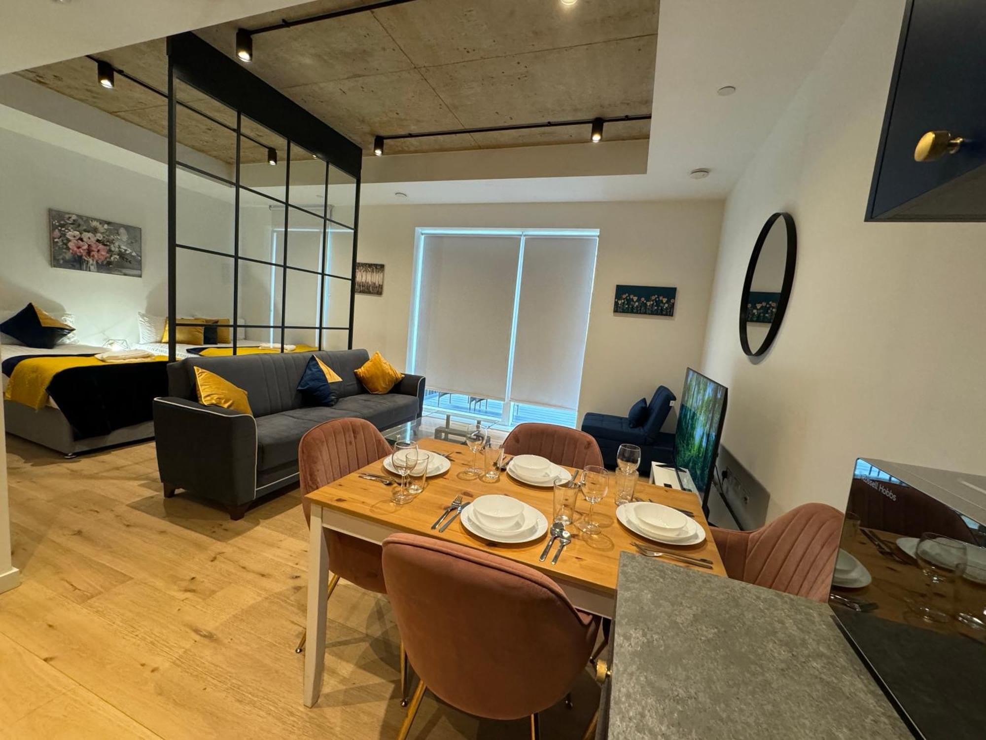 London Luxury Flat With Balcony, River View, O2 Arena, Excel, Canary Wharf, Station Lejlighed Eksteriør billede